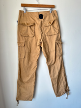 Load image into Gallery viewer, Carhartt Pants Size Large
