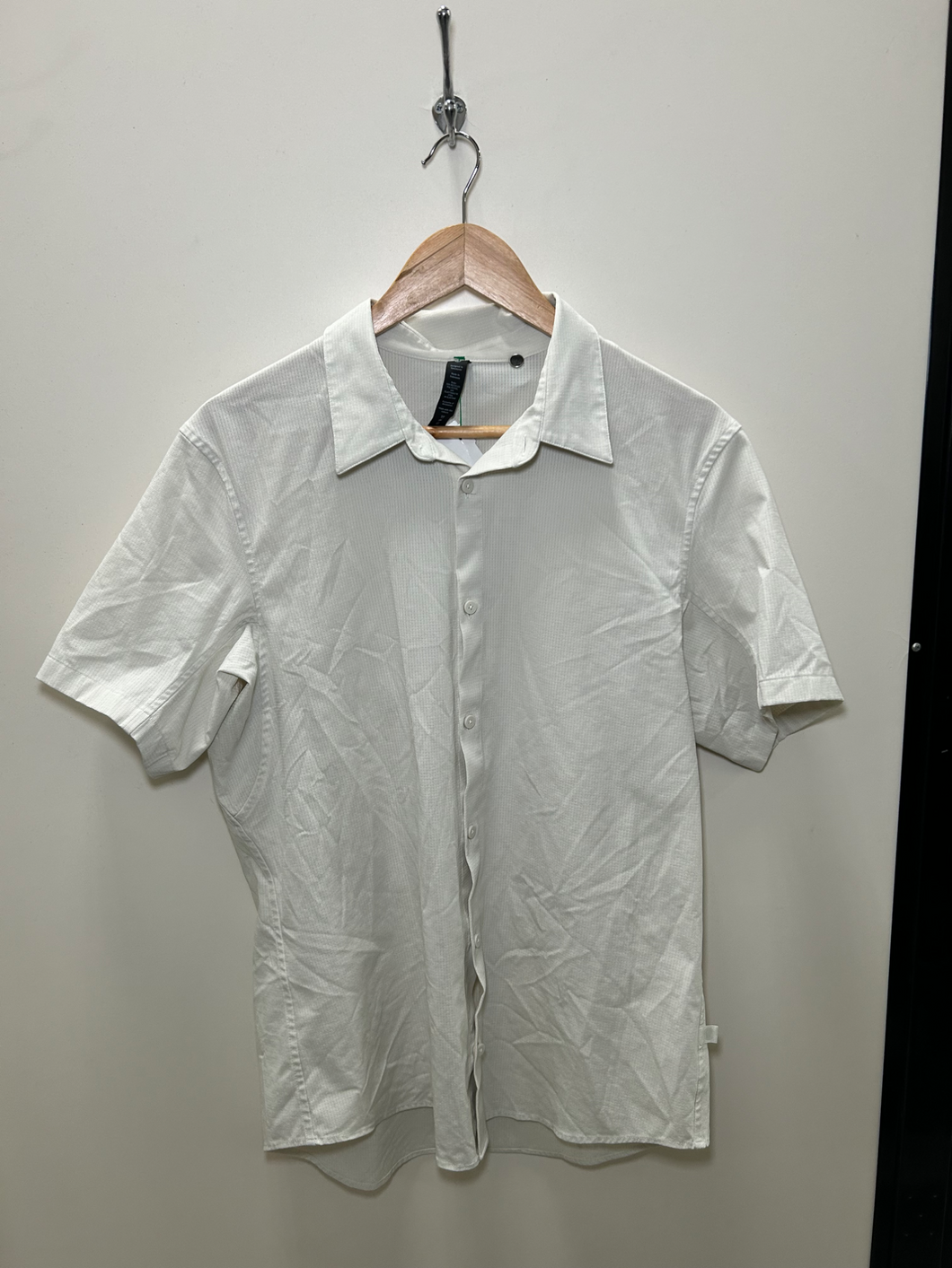 Lulu Lemon Athletic Top Size Large
