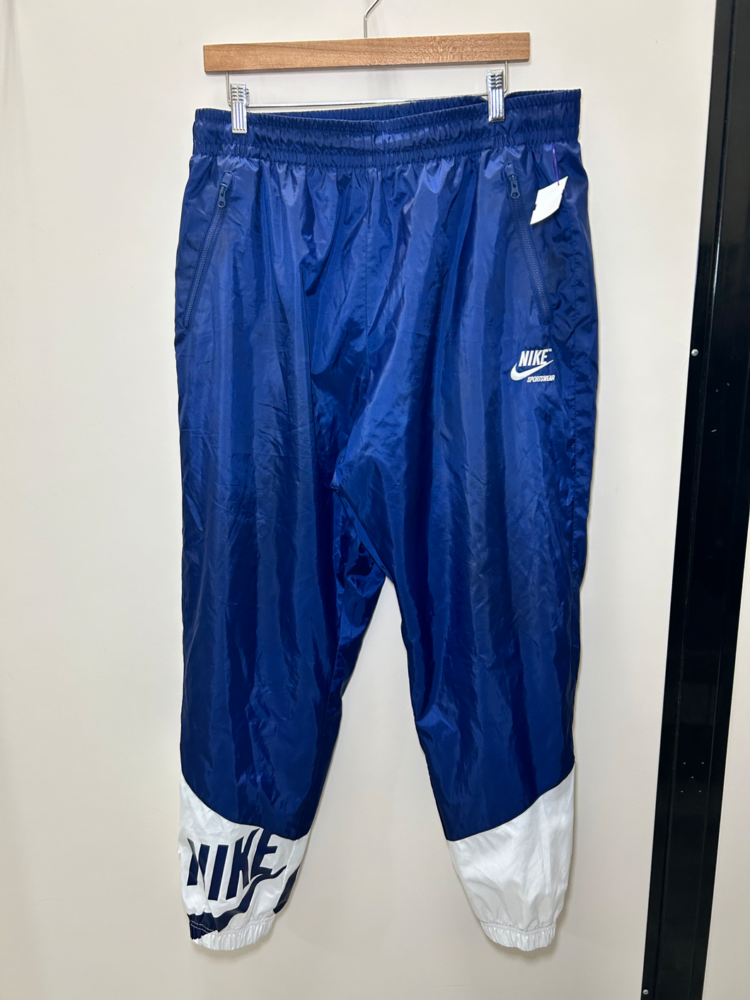 Nike Athletic Pants Size Extra Large