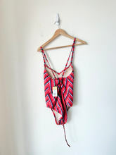Load image into Gallery viewer, Kona Sol Womens Tops Bodysuit Size Medium
