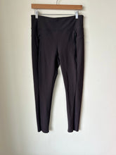 Load image into Gallery viewer, Athleta Athletic Pants Size Medium
