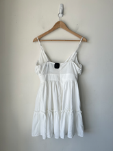 Load image into Gallery viewer, Pretty Little Thing Dress Size Medium
