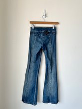 Load image into Gallery viewer, Garage Denim Size 0 (24)
