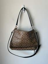 Load image into Gallery viewer, Coach Purse
