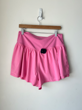 Load image into Gallery viewer, Offline Athletic Shorts Size Extra Large

