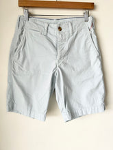Load image into Gallery viewer, American Eagle Men’s Shorts Size: 28
