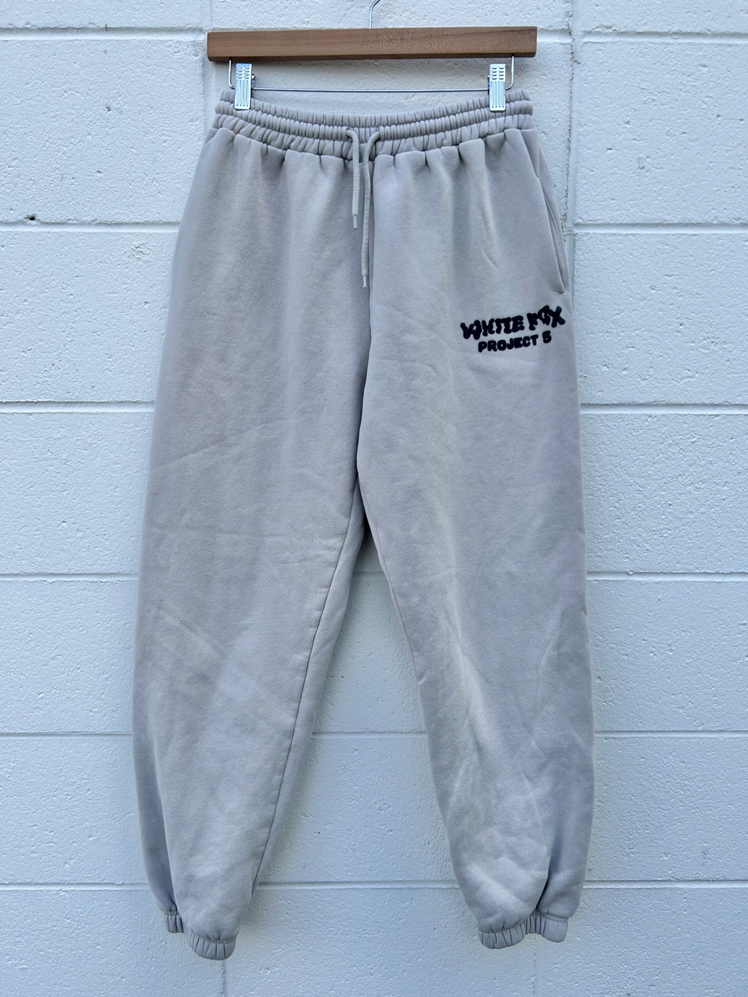 White Fox Athletic Pants Size Small