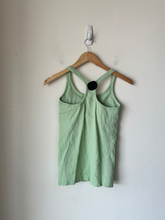 Load image into Gallery viewer, Lululemon Athletic Top Size Medium
