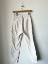Load image into Gallery viewer, John Galt Pants Size Small
