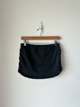 Load image into Gallery viewer, Free People Short Skirt Size Medium
