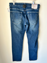 Load image into Gallery viewer, True Religion Denim Size 32
