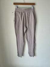 Load image into Gallery viewer, Gymshark Athletic Pants Size S
