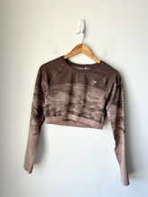 Load image into Gallery viewer, Gym Shark Athletic Top Size Large
