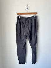 Load image into Gallery viewer, Aerie Athletic Pants Size Small
