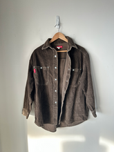 Load image into Gallery viewer, Union Bay Outerwear Size Medium
