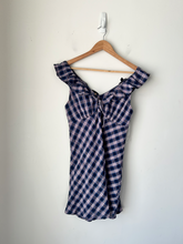 Load image into Gallery viewer, American Eagle Dress Size Small
