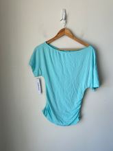 Load image into Gallery viewer, Princess Polly T-Shirt Size Small
