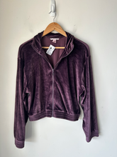 Load image into Gallery viewer, Victoria's Secret Sweatshirt Size Large
