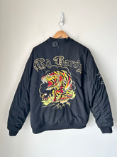 Load image into Gallery viewer, Ed Hardy Heavy Outerwear Size Large
