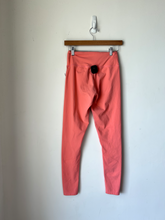 Load image into Gallery viewer, Gym Shark Athletic Pants Size Small
