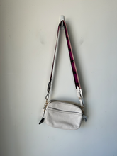 Load image into Gallery viewer, Coach Purse

