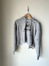 Load image into Gallery viewer, Champion Sweatshirt Size Medium
