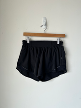 Load image into Gallery viewer, Lululemon Athletic Shorts Size Small
