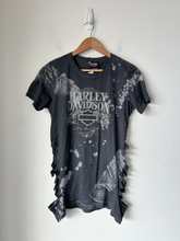 Load image into Gallery viewer, Harley Davidson T-Shirt Size Large
