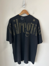 Load image into Gallery viewer, T-shirt Size Large
