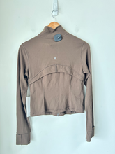 Load image into Gallery viewer, Lululemon Athletic Jacket Size Large
