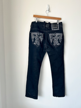 Load image into Gallery viewer, Rock Revival Pants Size 30
