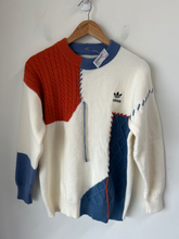 Load image into Gallery viewer, Adidas Sweater Size Large

