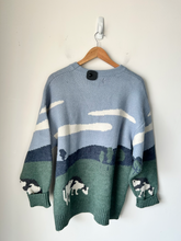 Load image into Gallery viewer, Sweater Size Large
