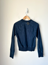 Load image into Gallery viewer, Lululemon Athletic Top Size Small
