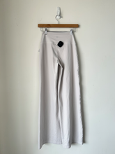 Load image into Gallery viewer, Gilley Hicks Athletic Pants Size Small
