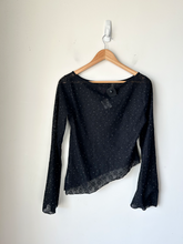 Load image into Gallery viewer, Edikted Long Sleeve Top Size Large
