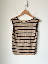 Load image into Gallery viewer, Fashion Nova Tank Top Size Large
