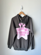 Load image into Gallery viewer, Sweatshirt Size Medium
