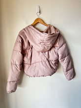 Load image into Gallery viewer, Heavy Outerwear Size Medium
