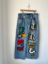 Load image into Gallery viewer, True Religion Denim Size 34
