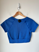 Load image into Gallery viewer, Offline Athletic Top Size Large
