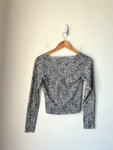 Load image into Gallery viewer, John Galt Long Sleeve Top Size Medium
