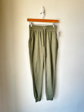 Load image into Gallery viewer, Laundry Athletic Pants Size Small
