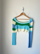 Load image into Gallery viewer, Sweater Size Small
