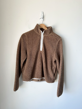 Load image into Gallery viewer, Outerwear Size Medium
