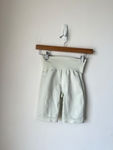Load image into Gallery viewer, Gym Shark Athletic Shorts Size Small
