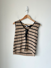Load image into Gallery viewer, Fashion Nova Tank Top Size Large

