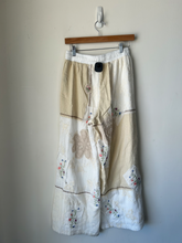 Load image into Gallery viewer, Pol Pants Size Small
