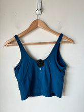Load image into Gallery viewer, Lululemon Athletic Top Size Small
