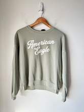 Load image into Gallery viewer, American Eagle Sweatshirt Size Medium
